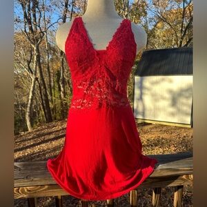 Vintage Red Lace Sleeveless Dress/slip
